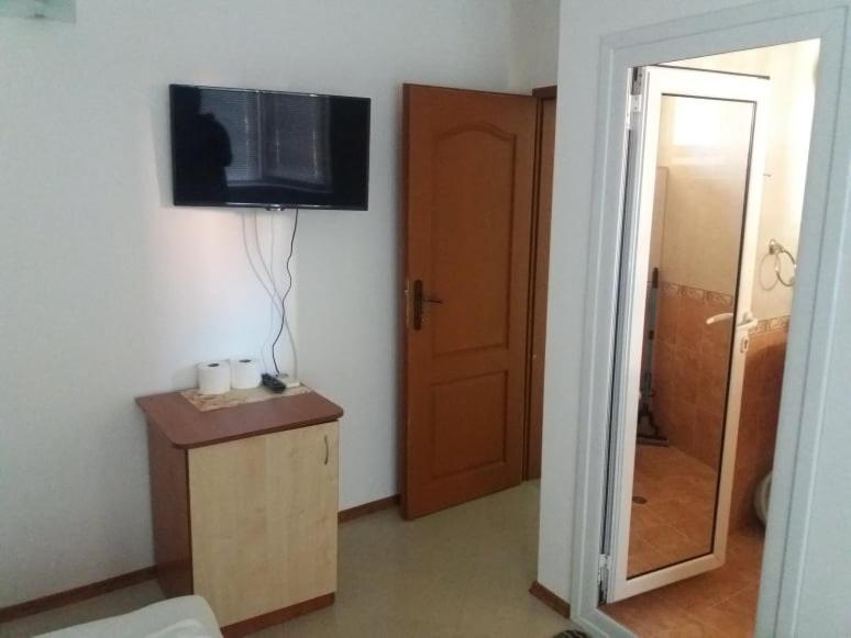 Guest House Ralitsa Pomorie Bagian luar foto